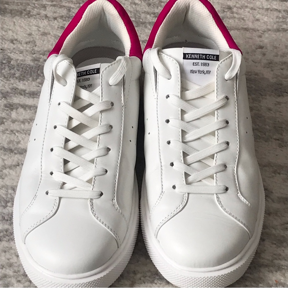 KENNETH COLE KAM PLATFORM SNEAKER SIZE 7 1/2 UPPER LEATHER/TEXTILE WHITE/Pink